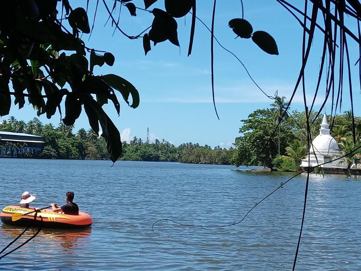 Lake Life Villa อัมบาลังโกดา ภายนอก รูปภาพ