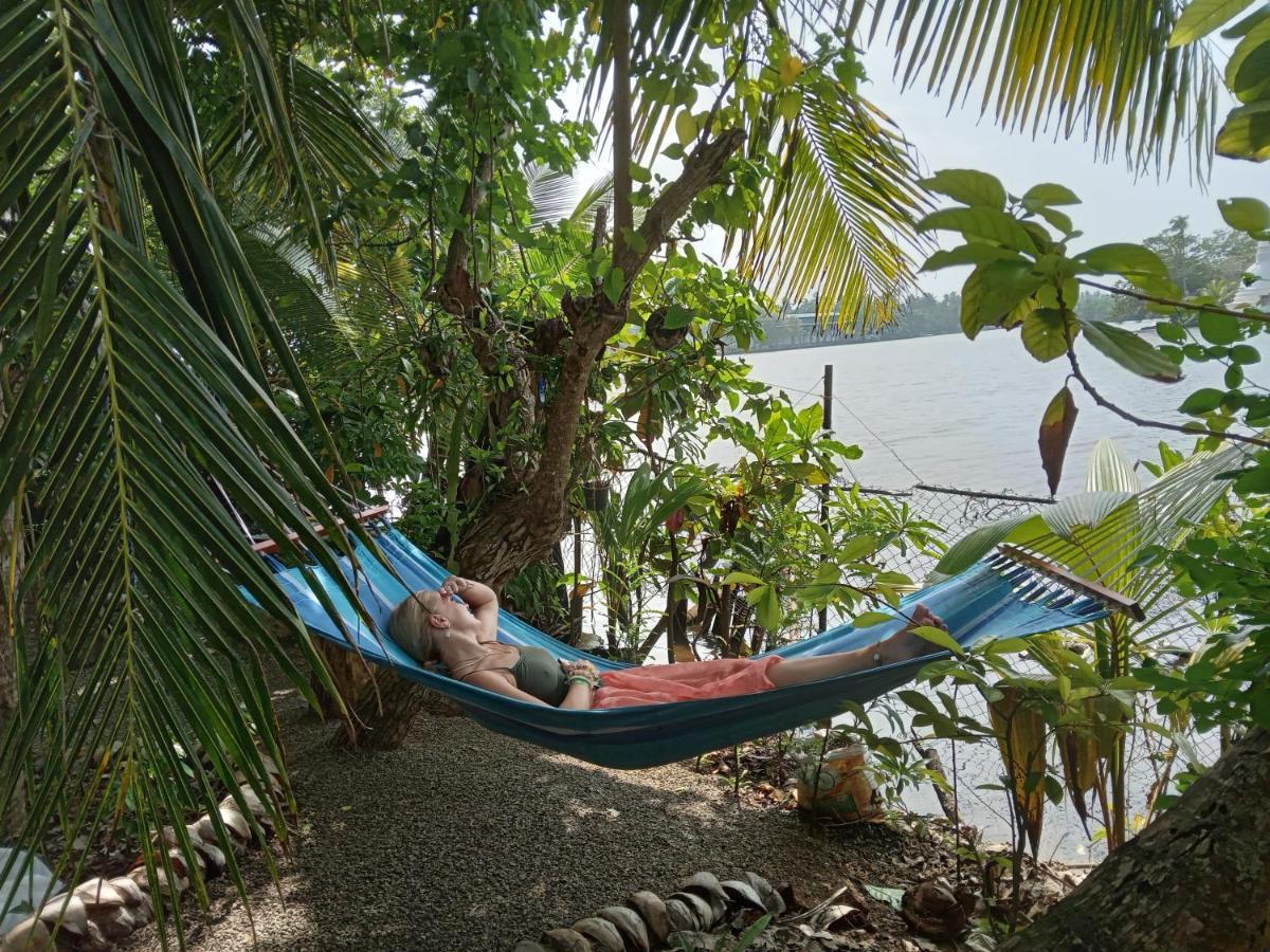Lake Life Villa อัมบาลังโกดา ภายนอก รูปภาพ